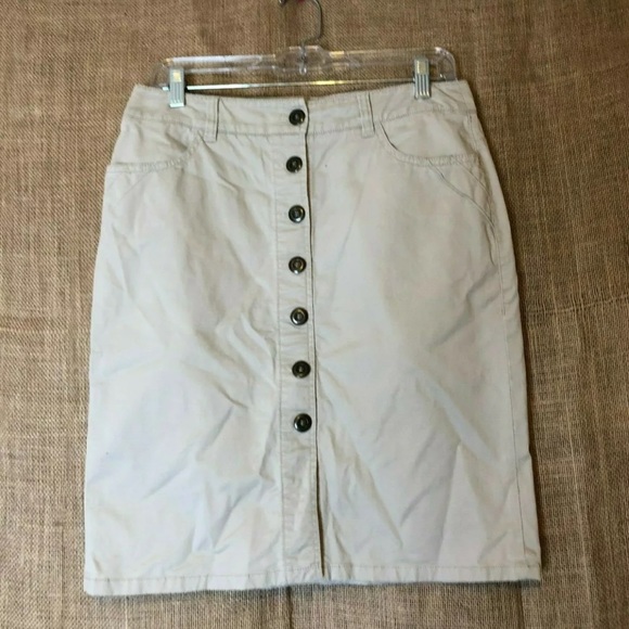 New York & Company Dresses & Skirts - New York & Company Womens Skirt 4 Modest Khaki